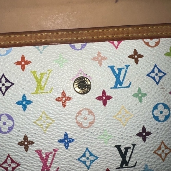 PRICED TO SELL - Louis Vuitton & Murakami Vintage clutch/wallet - Picture 7 of 11